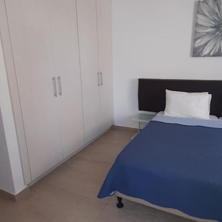 P L Panagiotis Apartment ラルナカ エクステリア 写真